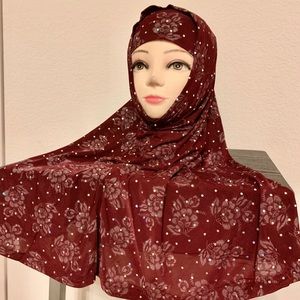 Women’s 2pieces Hijab/wraps one size fits all.NWOT